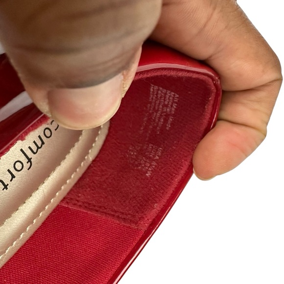 Women’s Comfort Plus by Predictions Red Heel Patten Leather Round Toe Sz 8.5W - Picture 10 of 11